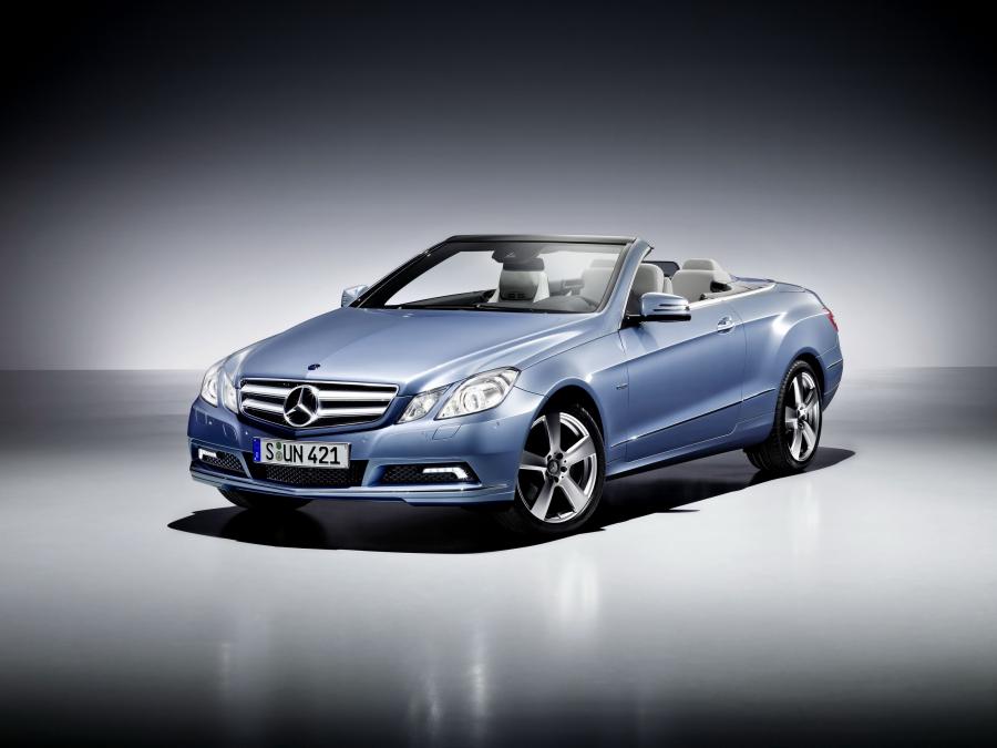 Mercedes-Benz E-Class Cabriolet 2011 года  (фото 39 из 108)